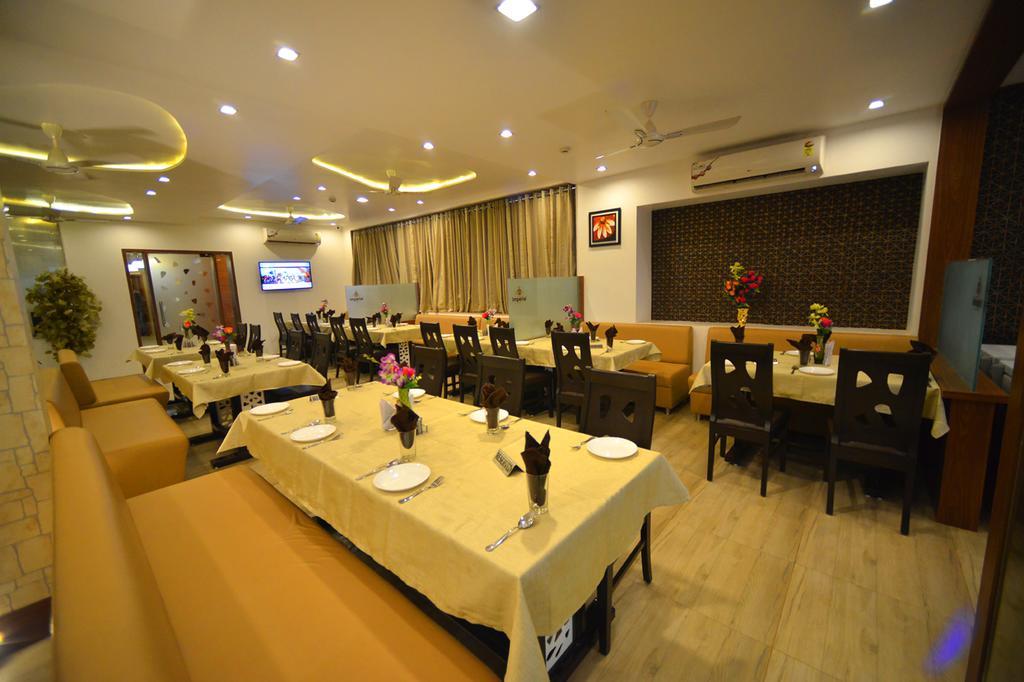 The Grand Imperial Hotel Morbi Exterior photo